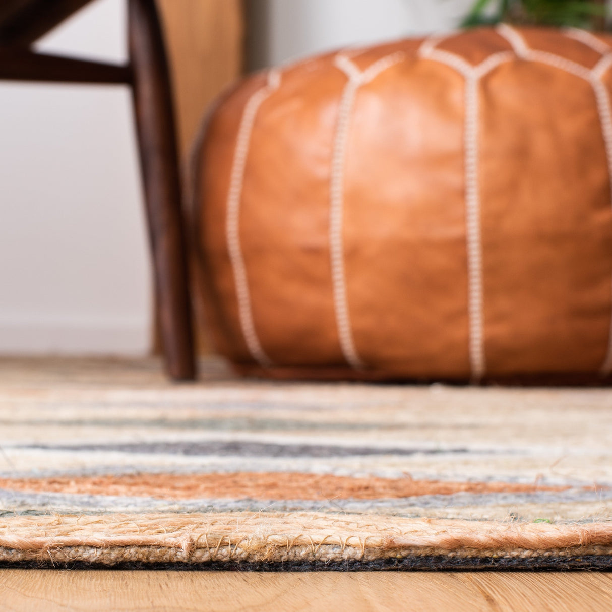Safavieh Sahara Sah457B Beige/Rust Rugs.