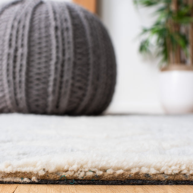 Safavieh Sahara Sah475F Grey/Charcoal Rugs.