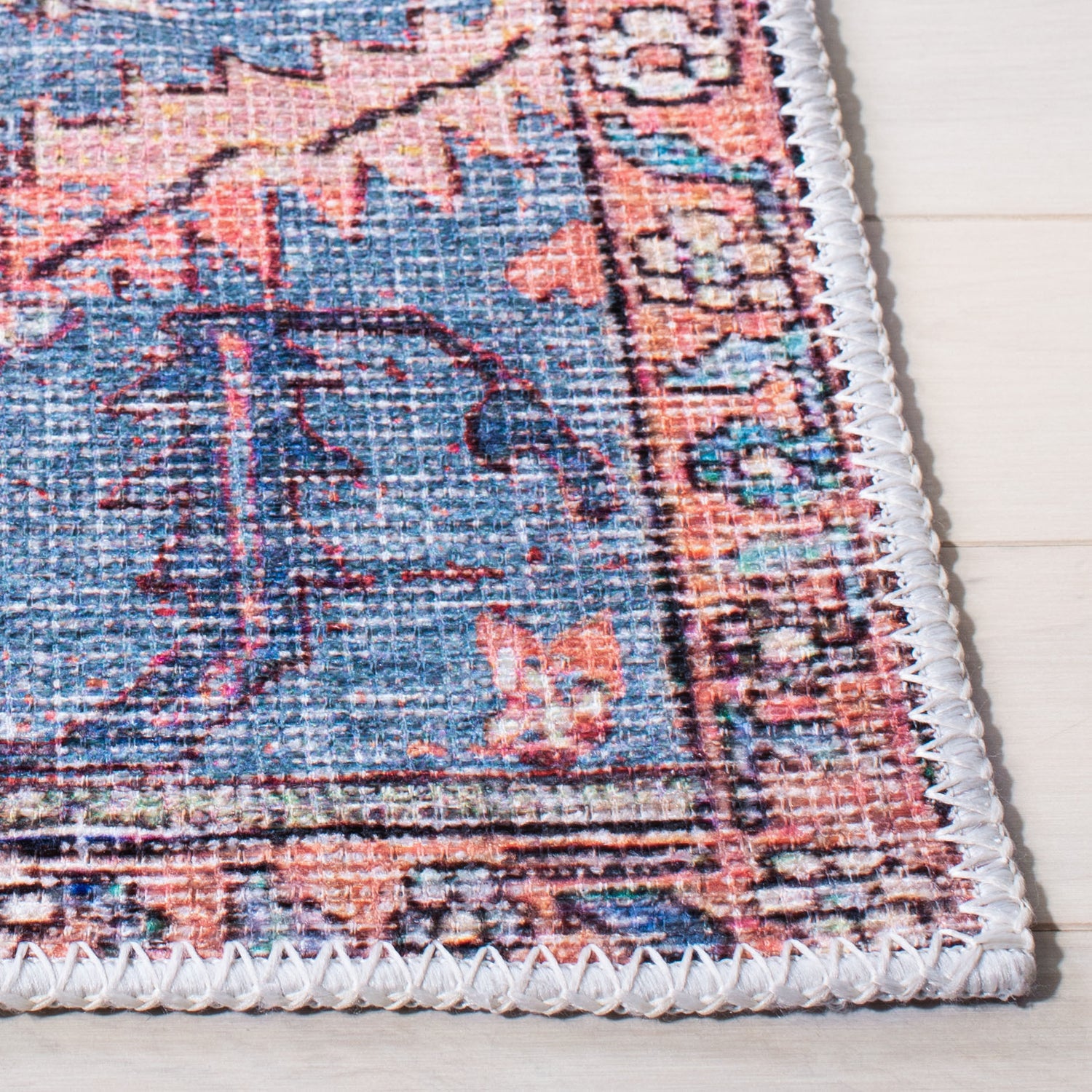 Safavieh Serapi Sep356J Light Blue/Beige Rugs.