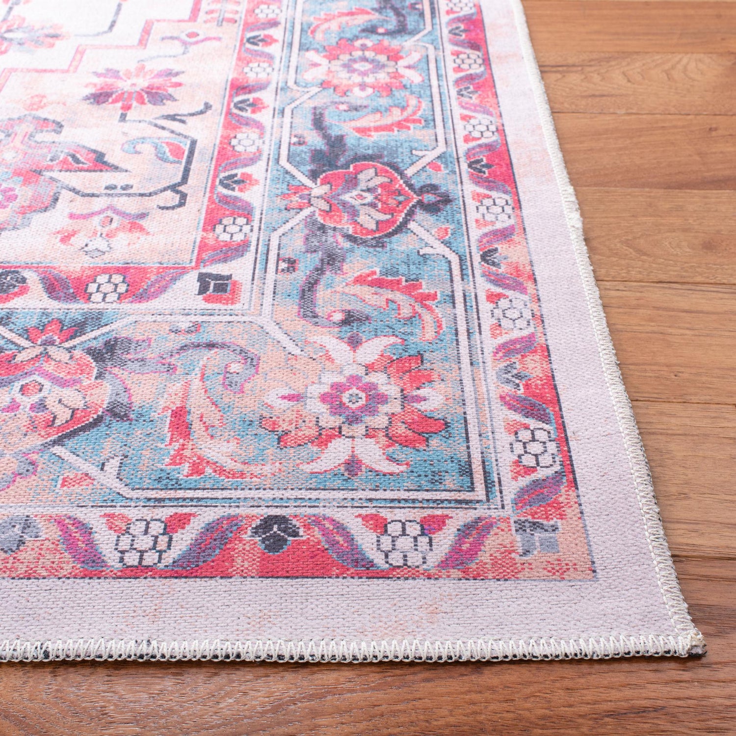 Safavieh Serapi Sep504A Ivory/Light Blue Rugs.