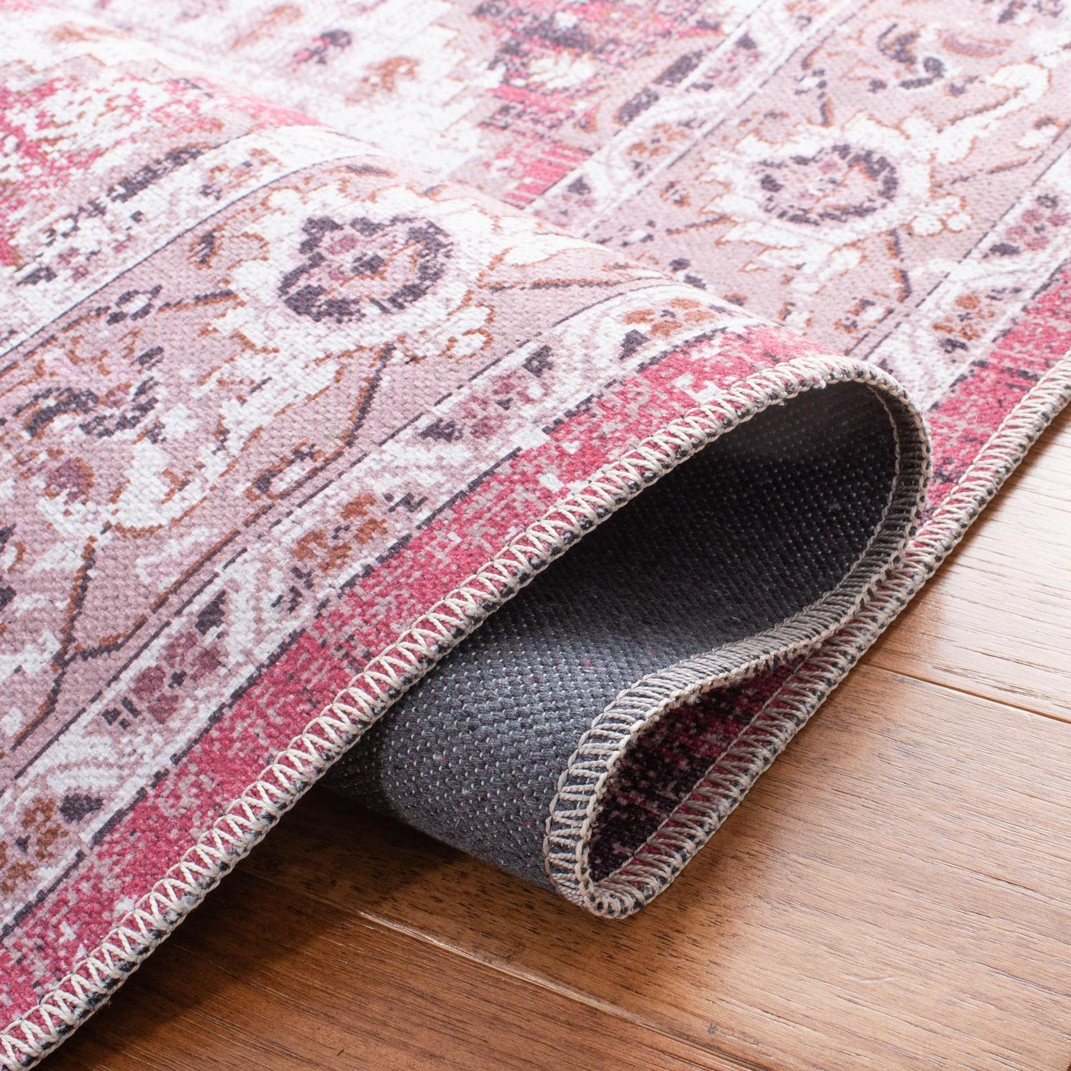 Safavieh Serapi Sep553A Ivory/Rust Rugs.