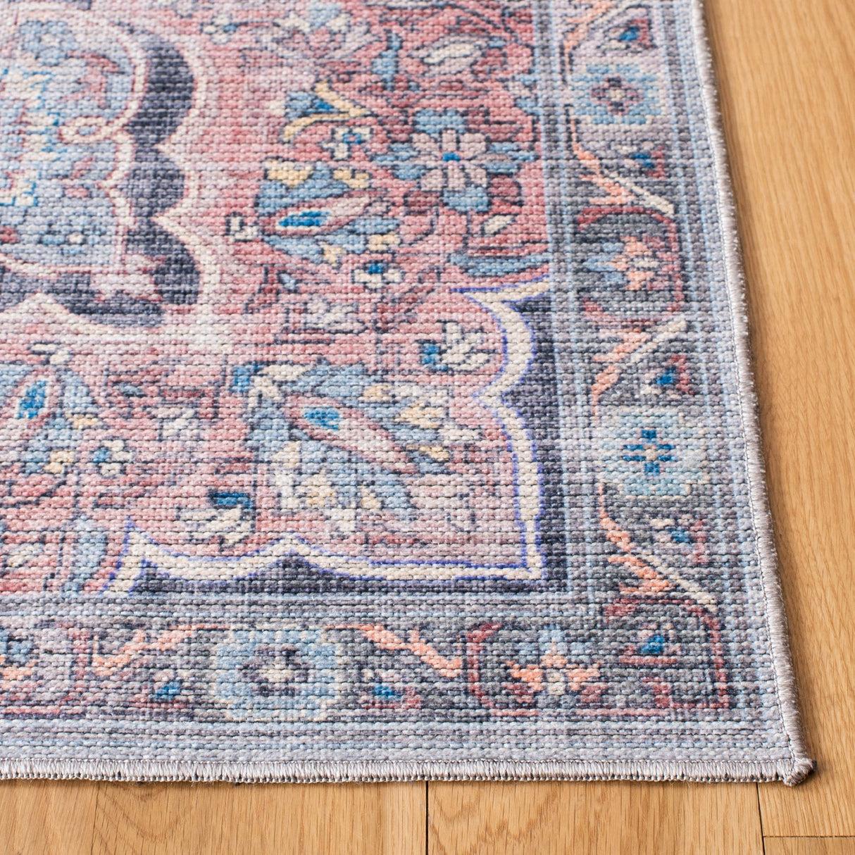 Safavieh Serapi Sep580A Ivory/Blue Rugs.