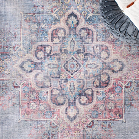 Safavieh Serapi Sep580A Ivory/Blue Rugs.