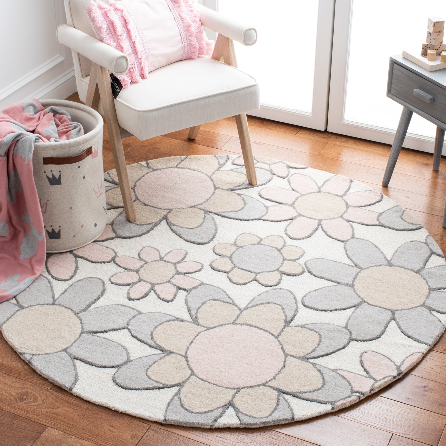 Safavieh Safavieh Kids Sfk923A Ivory/Pink Rugs.