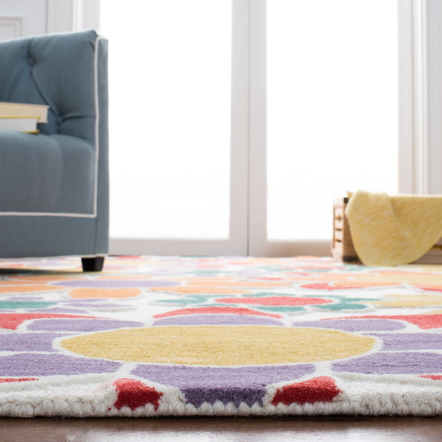 Safavieh Safavieh Kids Sfk923F Ivory/Gold Rugs.