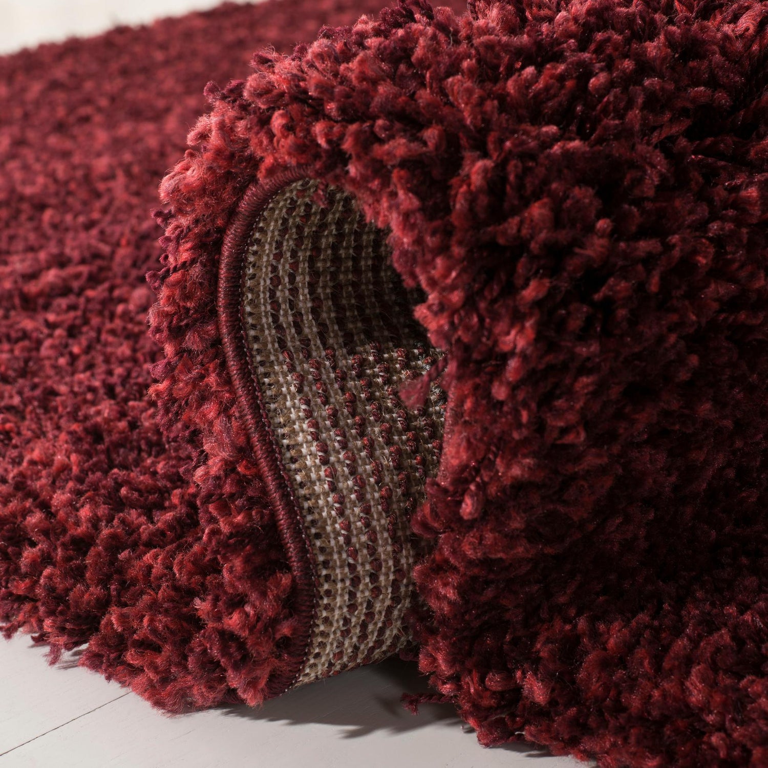 Safavieh Shag Sg151 Maroon Rug.