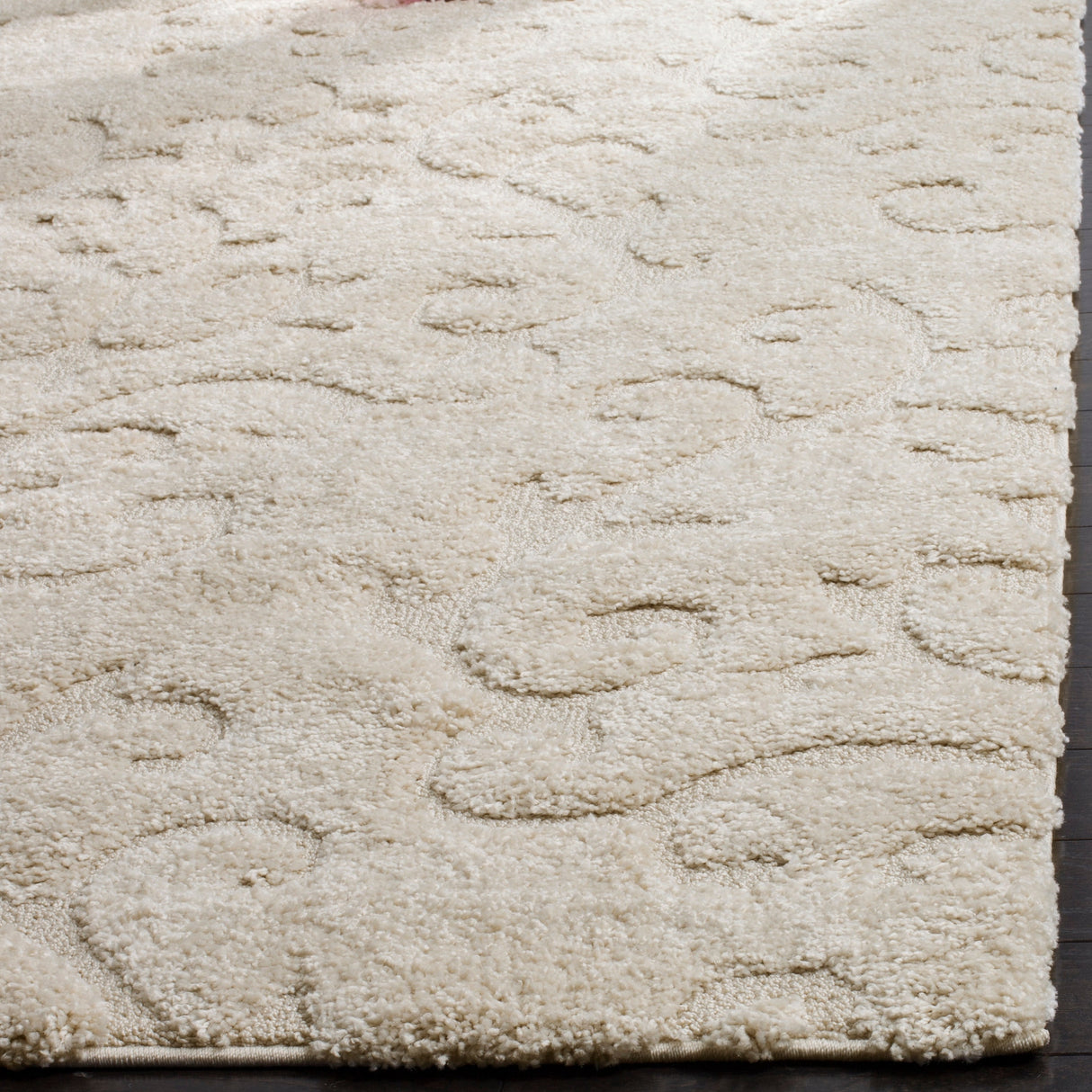 Safavieh Shag Sg470 Creme/Creme Rug.