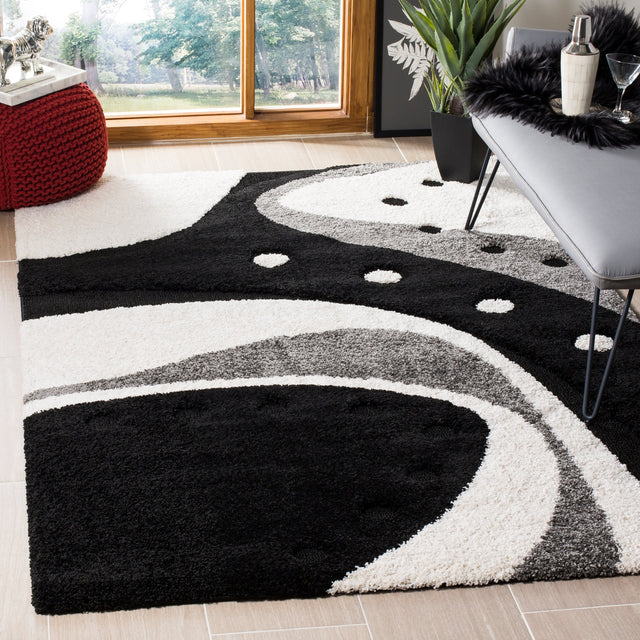 Safavieh Shag Sg473 Black/Ivory Rug.