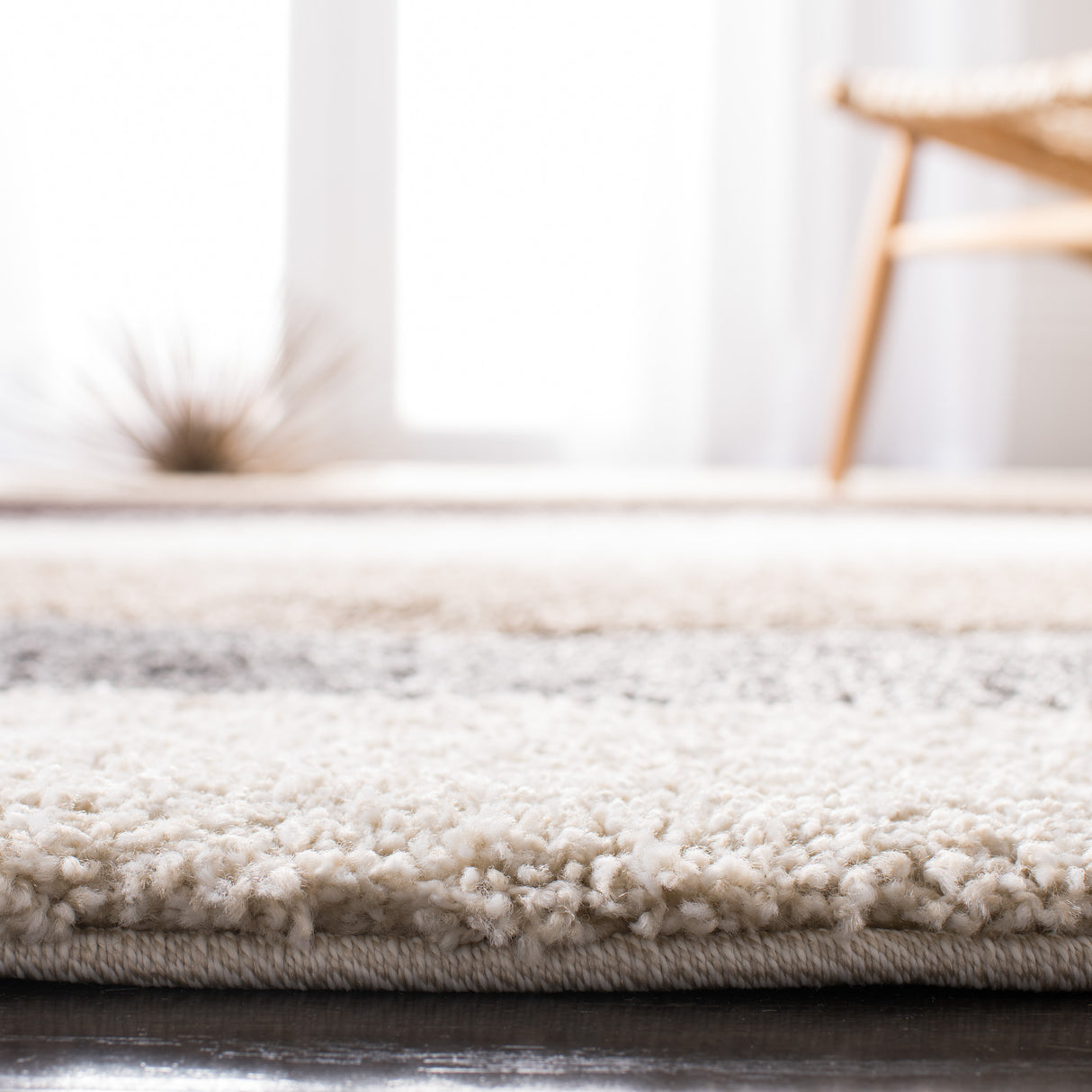 Safavieh Shag Sg475 Ivory/Grey Rugs.