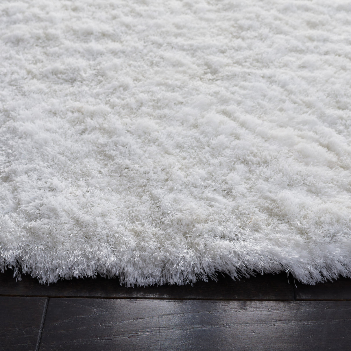 Safavieh Shag Sg512A Ivory Rug.