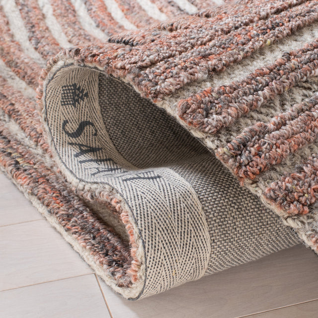 Safavieh Southampton Sha301P Rust Rugs.