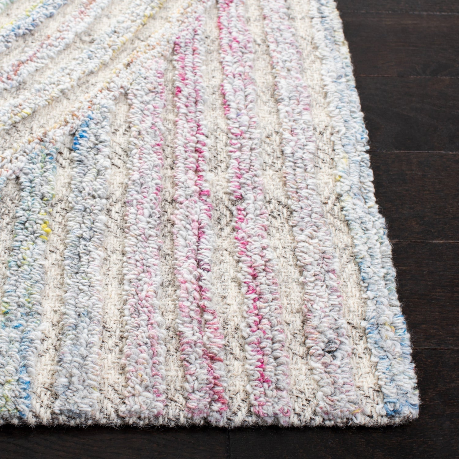 Safavieh Southampton Sha301U Pink/Blue Rugs.