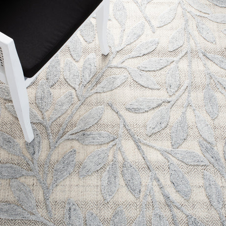 Safavieh Southampton Sha302F Grey Rugs.