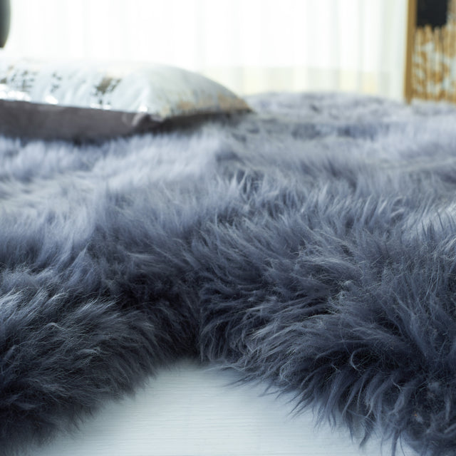 Safavieh Sheep Skin Shs121F Grey Rug.