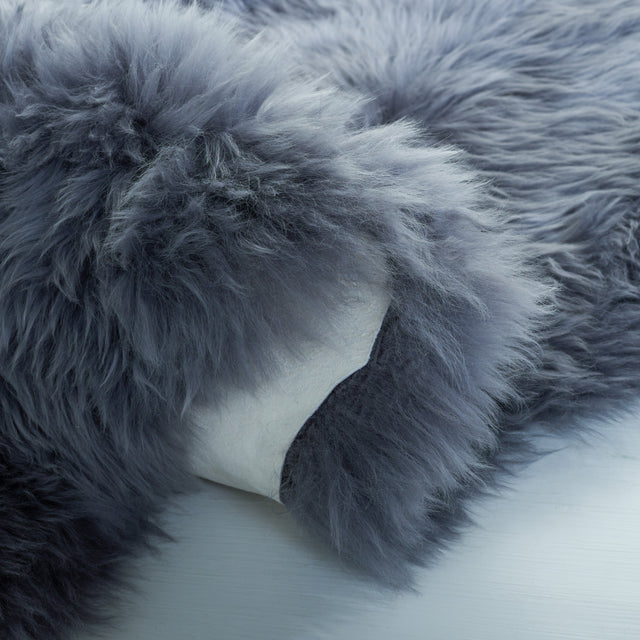 Safavieh Sheep Skin Shs121F Grey Rug.