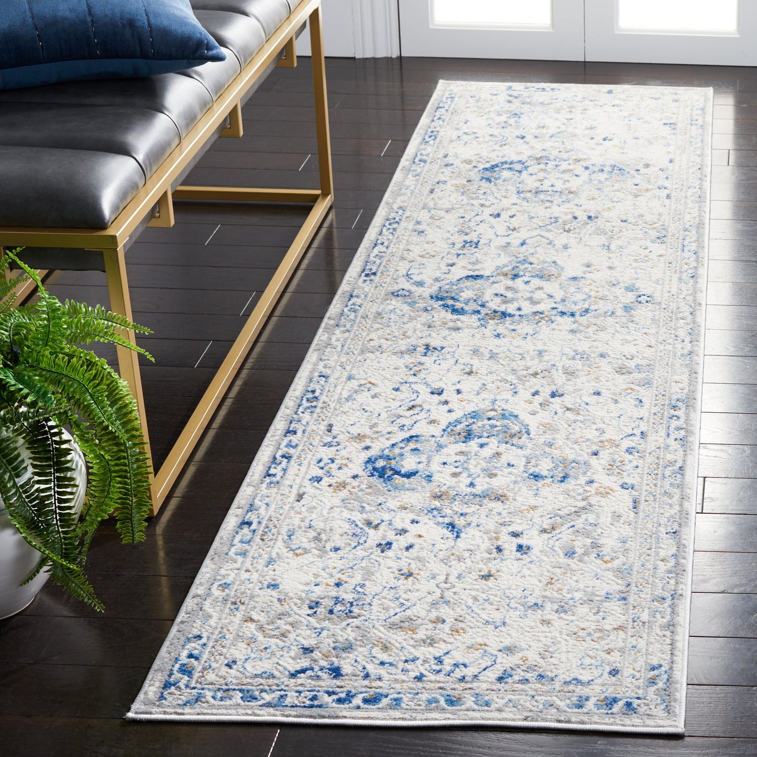 Safavieh Shivan Shv136M Ivory/Blue Rugs.