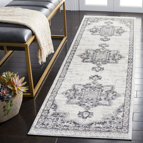 Safavieh Shivan Shv138F Ivory/Grey Rugs.