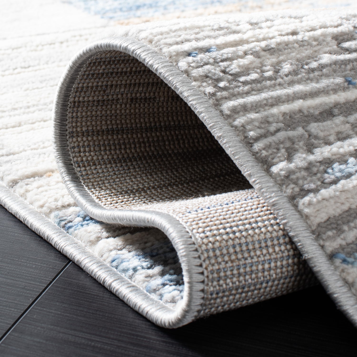 Safavieh Shivan Shv198M Ivory/Blue Rugs.