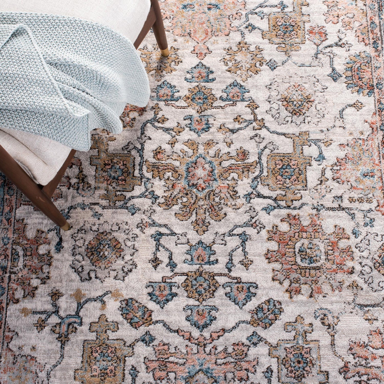 Safavieh Shivan Shv797F Grey/Blue Rugs.