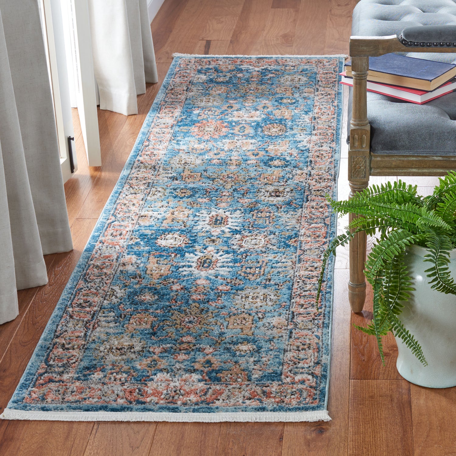 Safavieh Shivan Shv797M Blue/Red Rug.