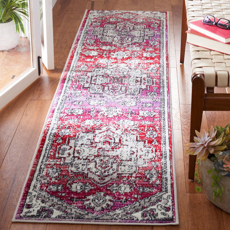 Safavieh Skyler Sky101Q Red/Ivory Rugs.