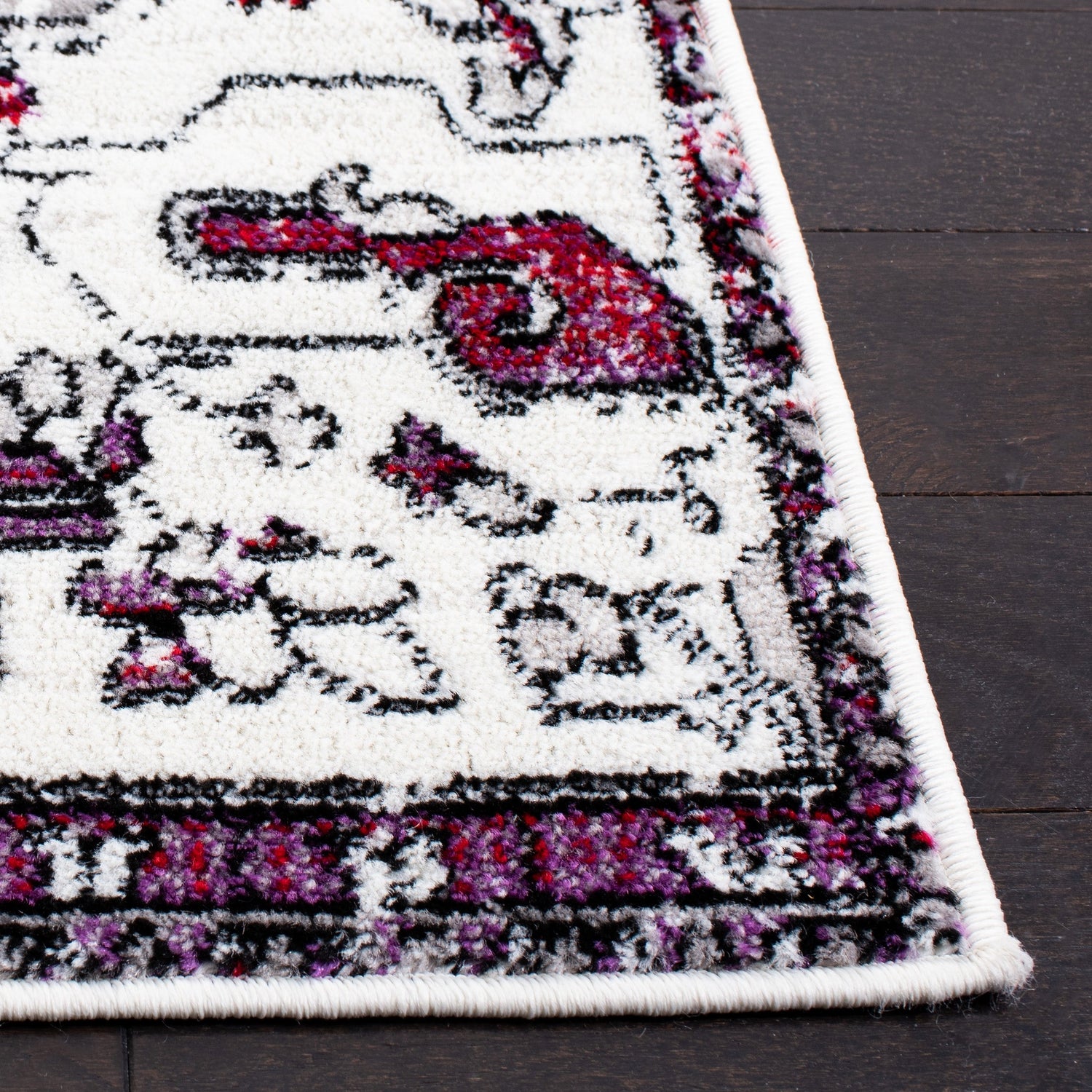 Safavieh Skyler Sky101Q Red/Ivory Rugs.