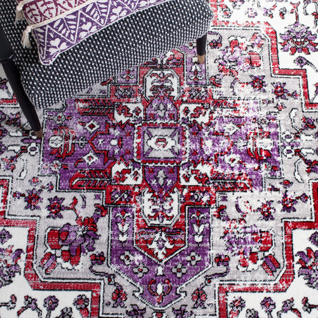 Safavieh Skyler Sky111V Ivory/Purple Rugs.