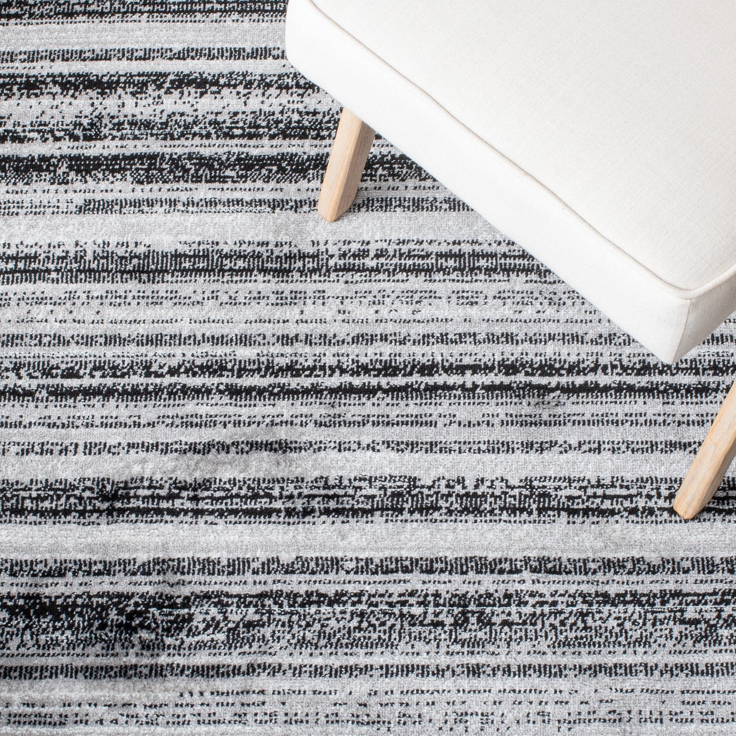 Safavieh Skyler Sky121Z Grey/Black Rugs.