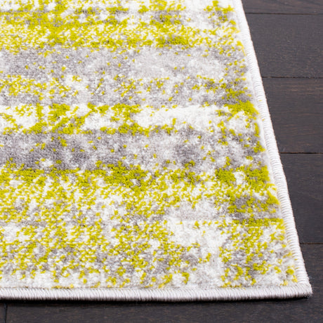 Safavieh Skyler Sky151Y Silver/Green Rugs.