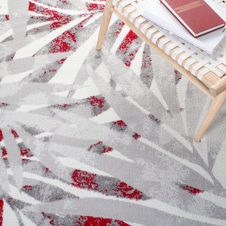 Safavieh Skyler Sky189Q Grey/Red Rugs.