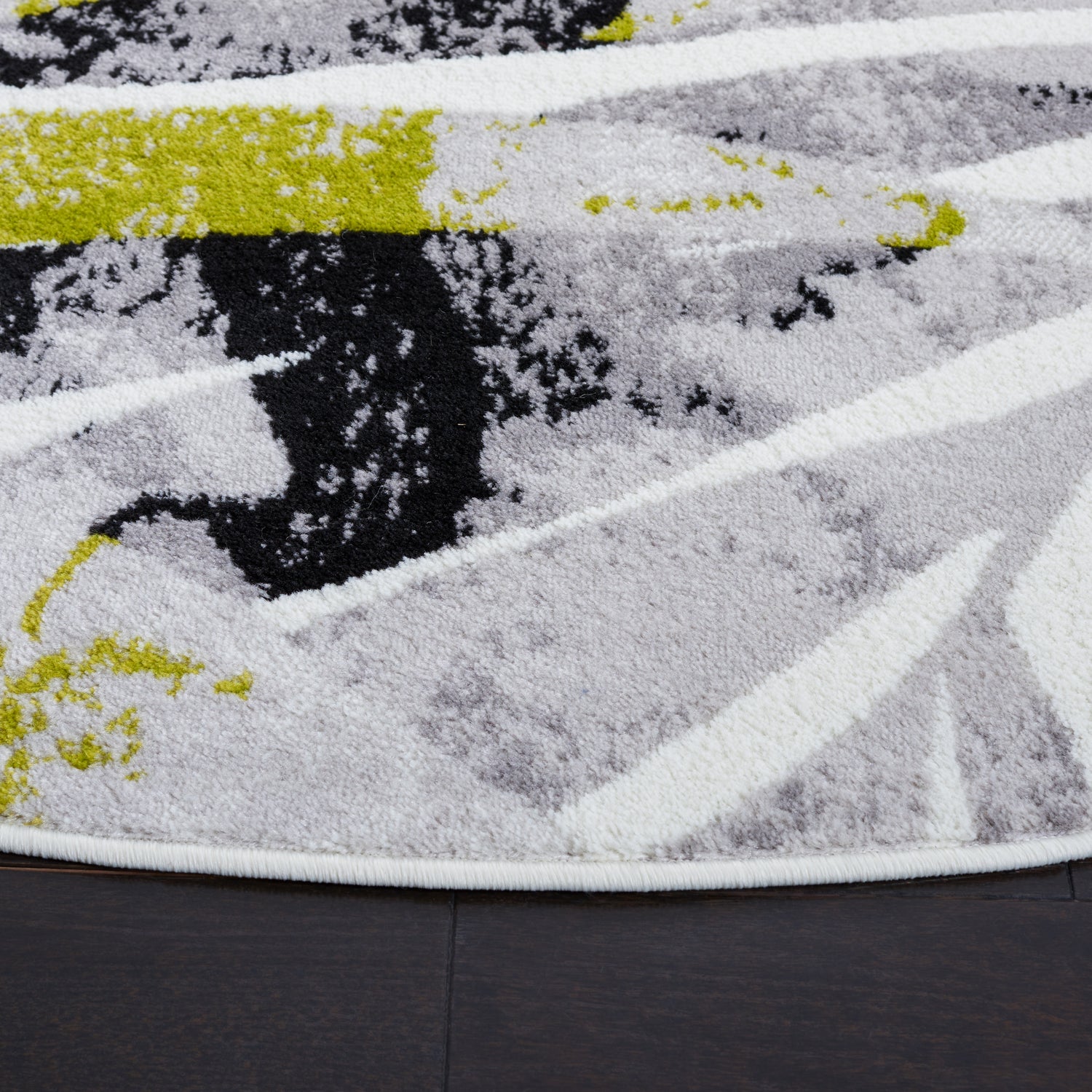 Safavieh Skyler Sky189Y Black/Green Rugs.