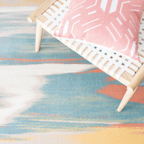 Safavieh Skyler Sky542A Beige/Terracotta Rugs.