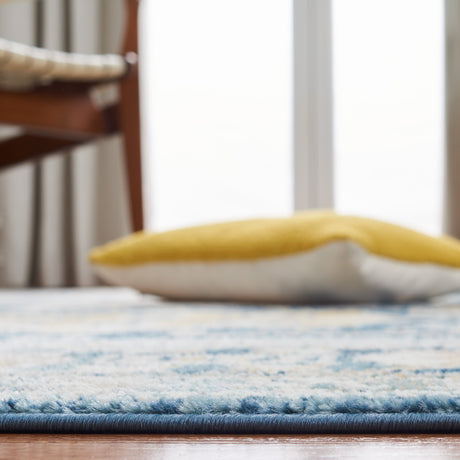 Safavieh Skyler Sky544A Beige/Navy Rugs.