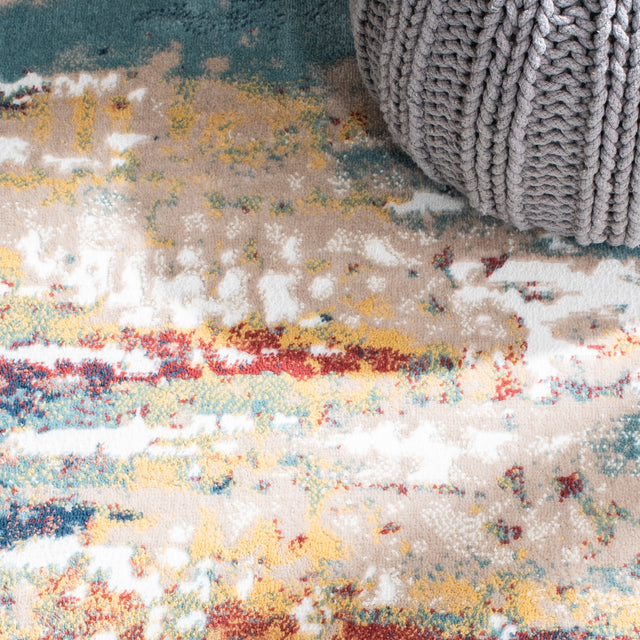 Safavieh Skyler Sky548A Beige/Burgundy Rugs.