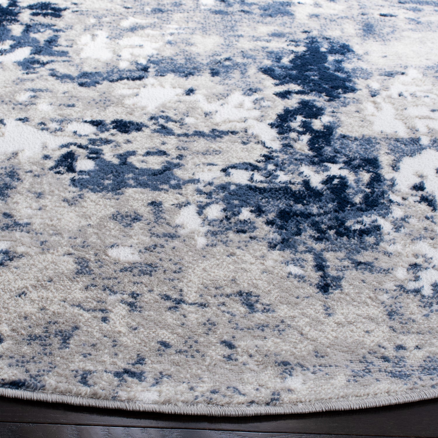 Safavieh Skyler Sky562M Grey/Navy Rugs.