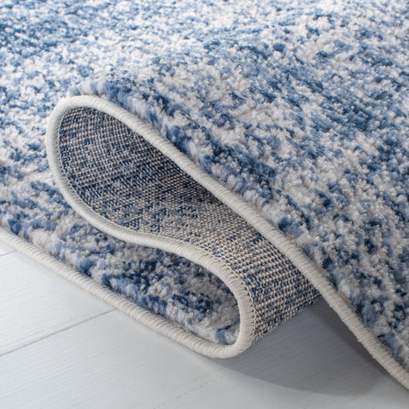 Safavieh Skyler Sky563A Ivory/Navy Rugs.