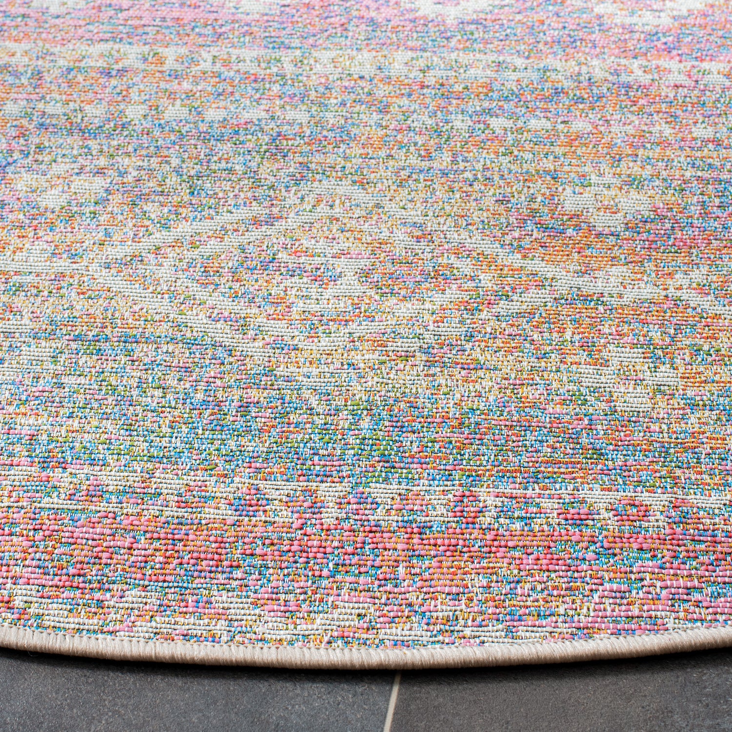 Safavieh Summer Smr498A Ivory/Pink Rugs.