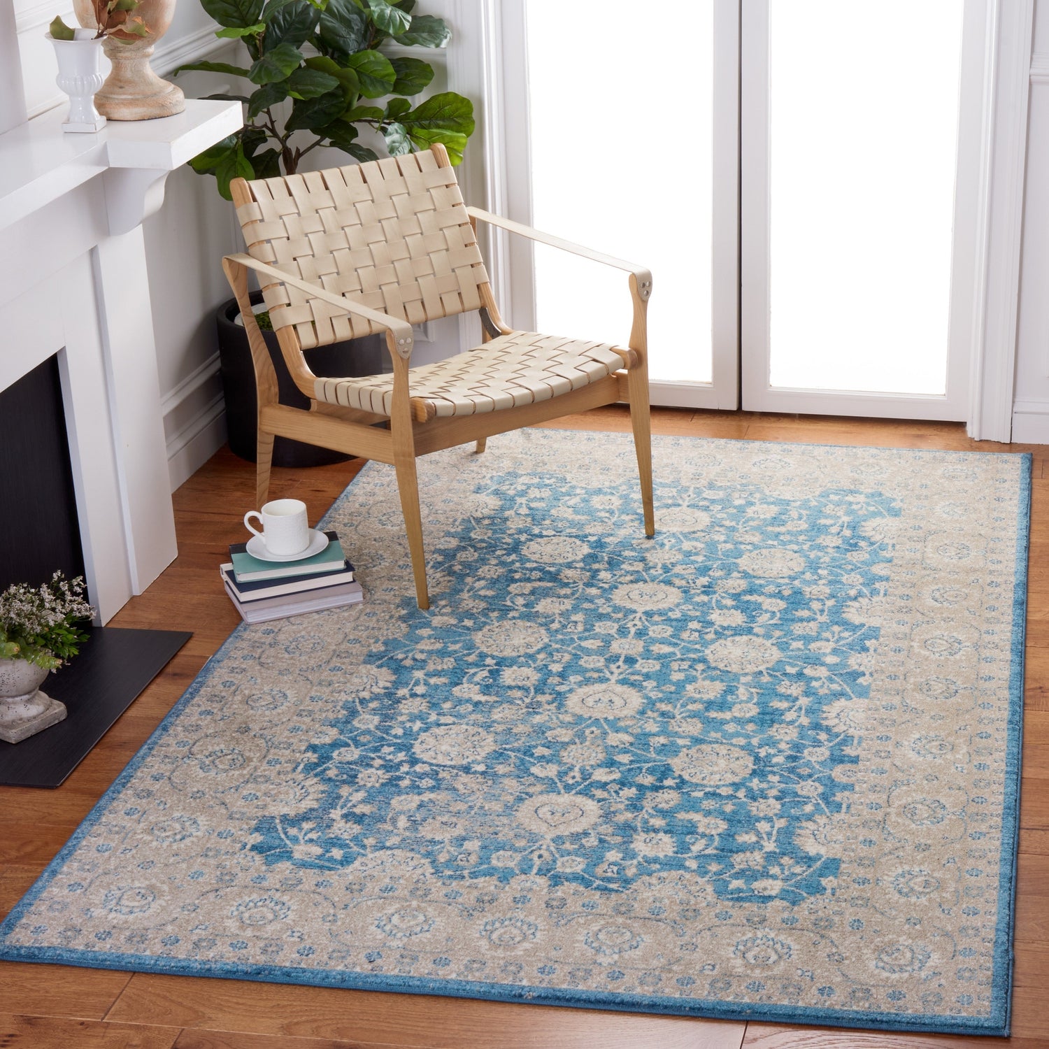 Safavieh Sofia Sof330M Blue/Beige Rugs.