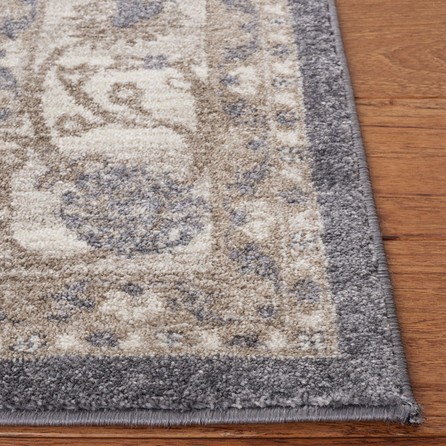 Safavieh Sofia Sof378F Dark Grey/Beige Rugs.