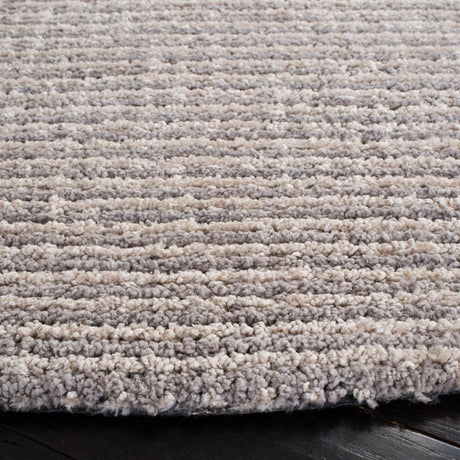 Safavieh Soho Soh478G Silver Rugs.