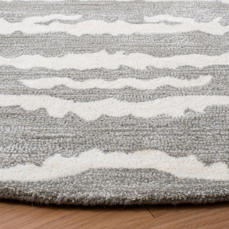 Safavieh Soho Soh656F Grey/Ivory Rugs.