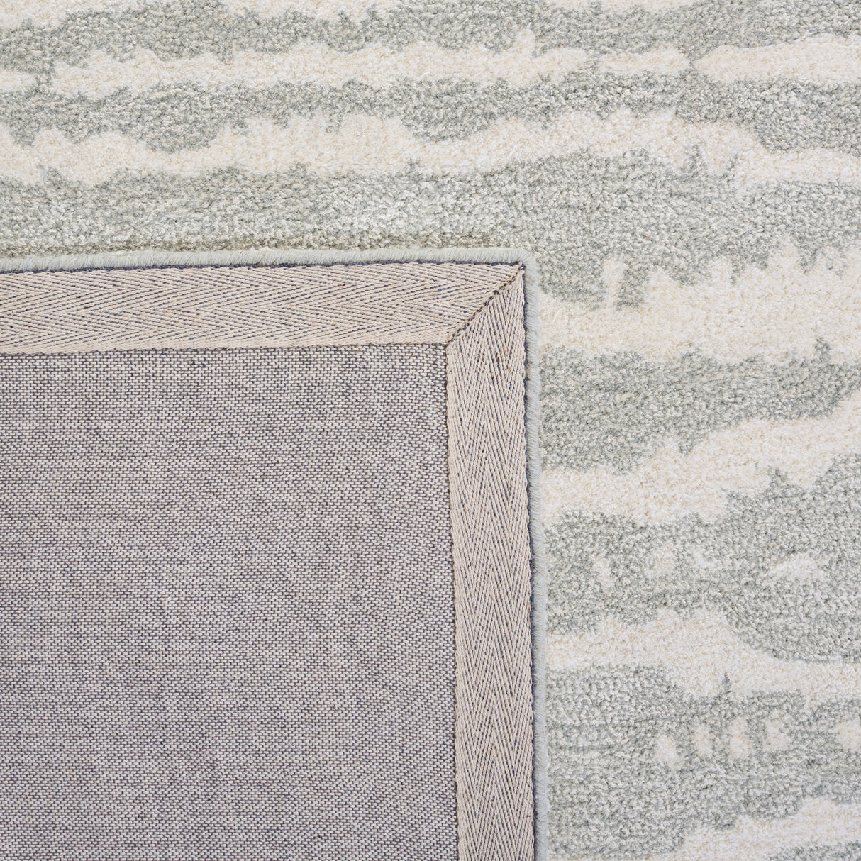 Safavieh Soho Soh656G Light Grey/Ivory Rugs.