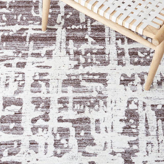 Safavieh Soho Soh657T Brown/Ivory Rug.