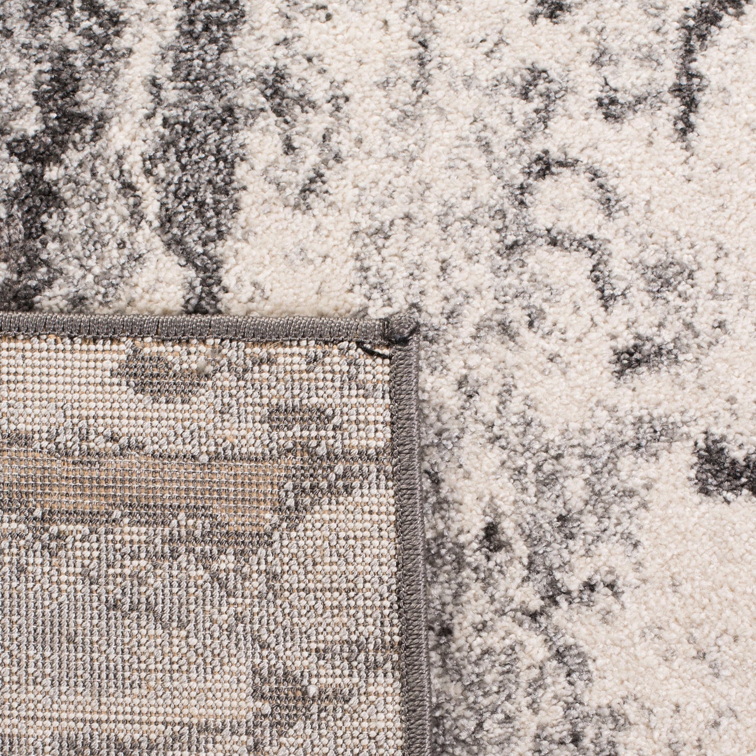 Safavieh Spirit Spr121F Grey/Dark Grey Rugs.