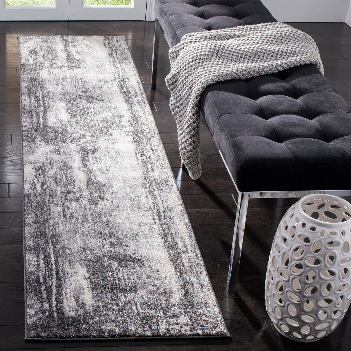 Safavieh Spirit Spr127F Dark Grey/Ivory Rugs.
