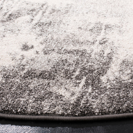 Safavieh Spirit Spr127F Dark Grey/Ivory Rugs.