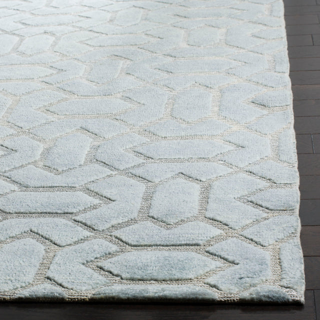 Safavieh Santa Fe Stf531A Light Grey/Silver Rug.