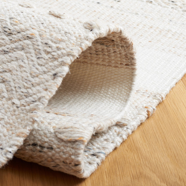 Safavieh Striped Kilim Stk105B Beige/Ivory Rug.