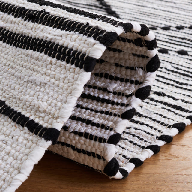 Safavieh Striped Kilim Stk200Z Black/Ivory Rug.