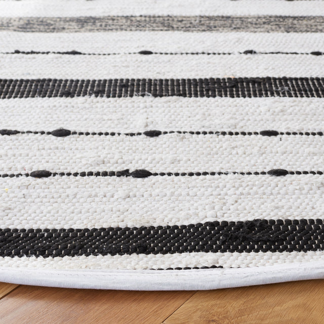 Safavieh Striped Kilim Stk201A Ivory/Black Rug.